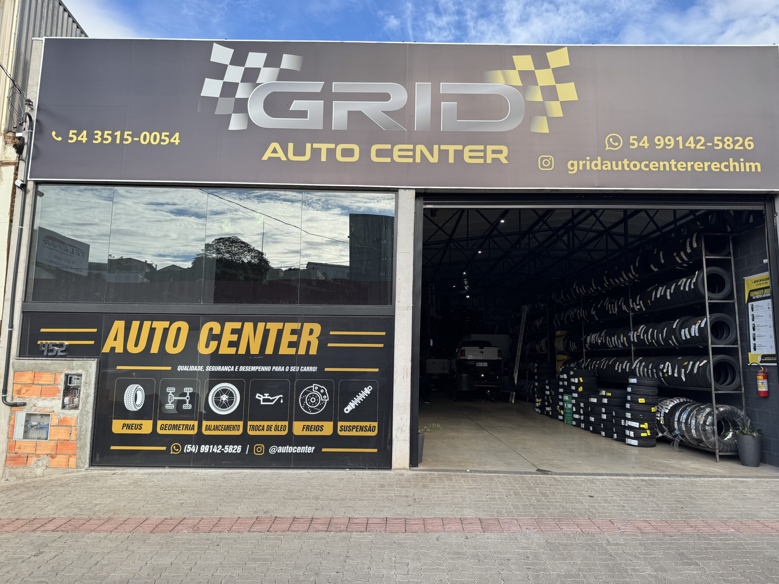 Fachada da Grid Auto Center em Erechim